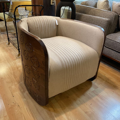 Derryn Chair U ACCENT CHAIRS
