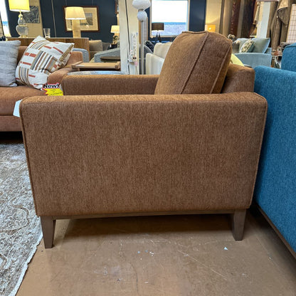 Clay Chair U ACCENT CHAIRS