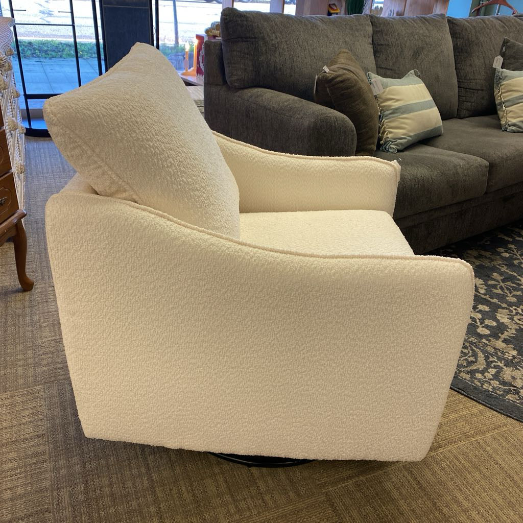 Vanilla Boucle Swivel Glider U ACCENT CHAIRS