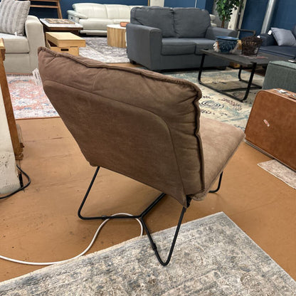 Modern Comfy Slipper Chair w/metal Base