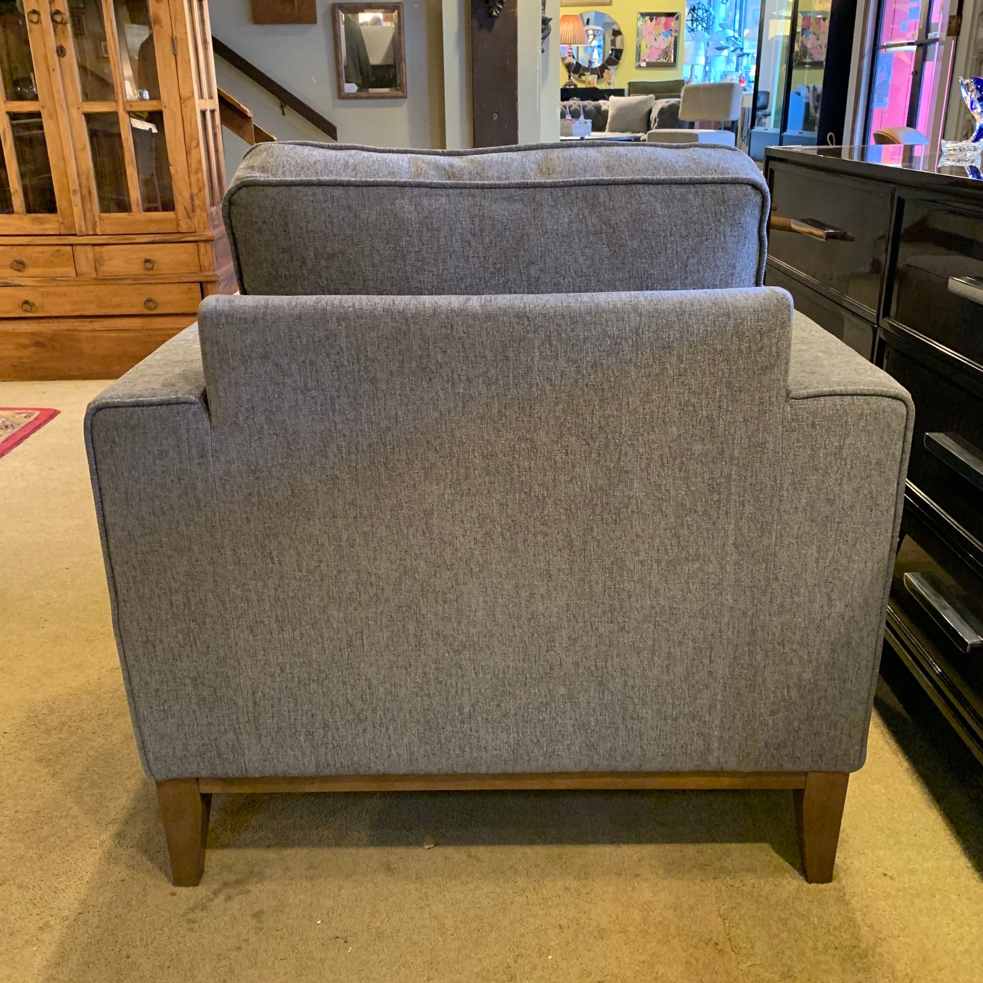 Alloy Chair U ACCENT CHAIRS