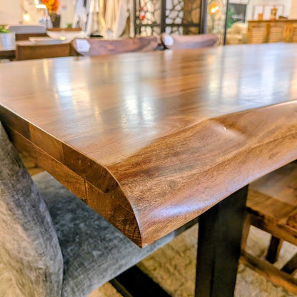 Carden Dining Table