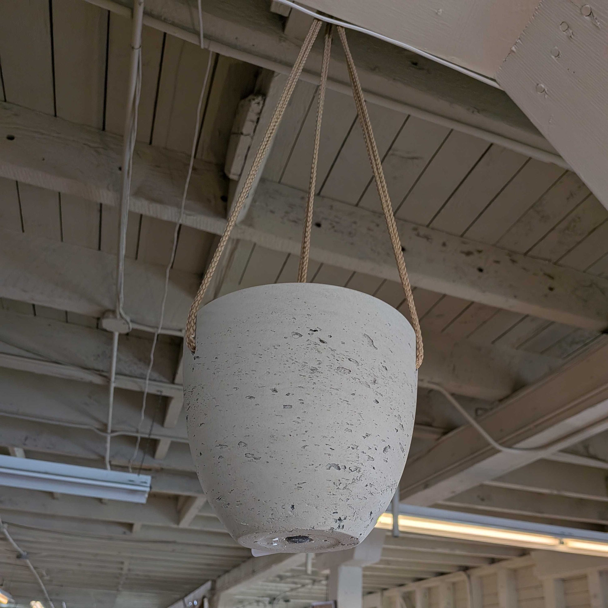 LH Classic Small Hanging Pot SMALLS