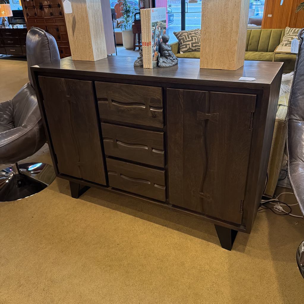Eberhard Sideboard C SIDEBOARDS