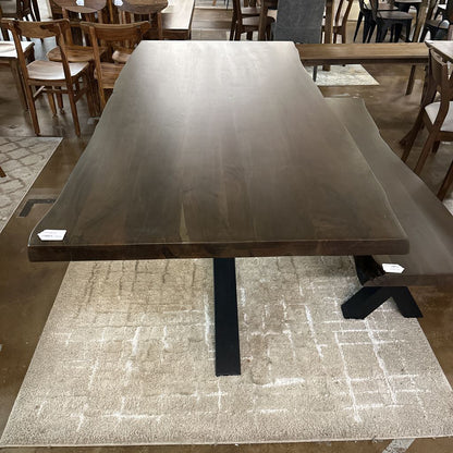 Eberhard Dining Table