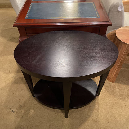 Oval Entry Table with Shelf C SIDE TABLES