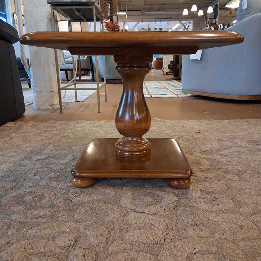 Ethan Allen Bunching Side Table