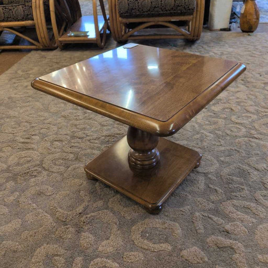 Ethan Allen Bunching Side Table