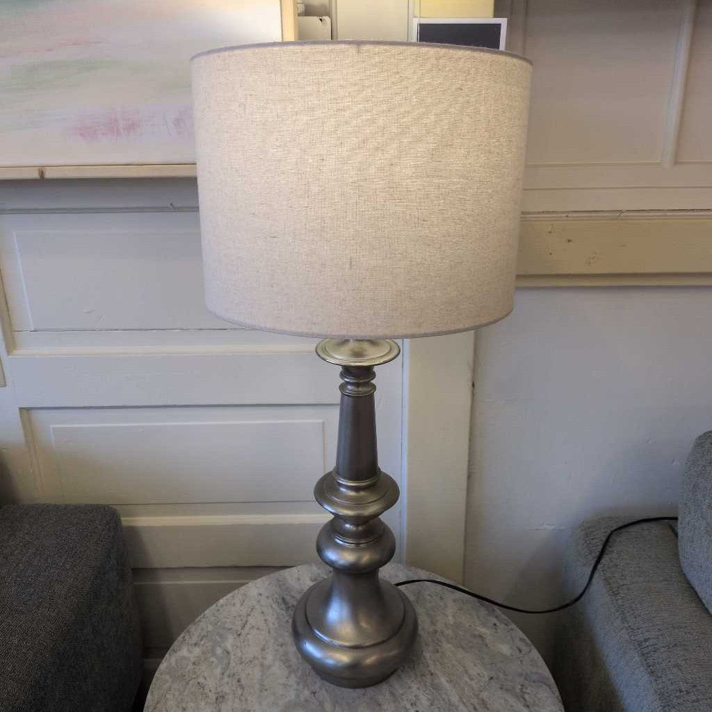 Solid Metal Table Lamp LAMPS