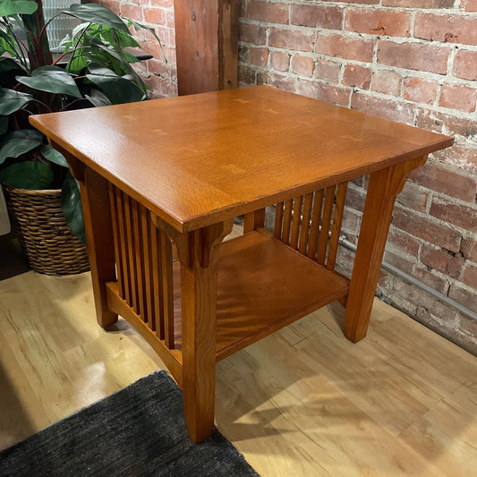 Mission Style Accent Table C SIDE TABLES