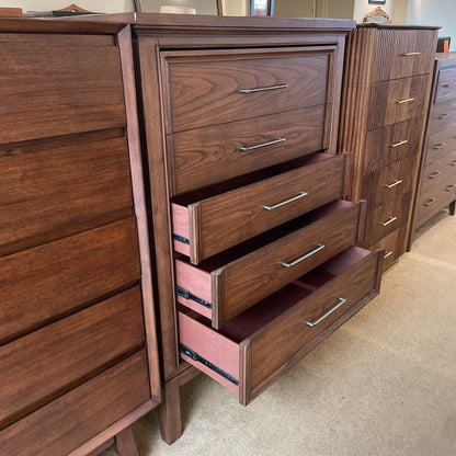 Dark Wood 5 Drawer Highboy