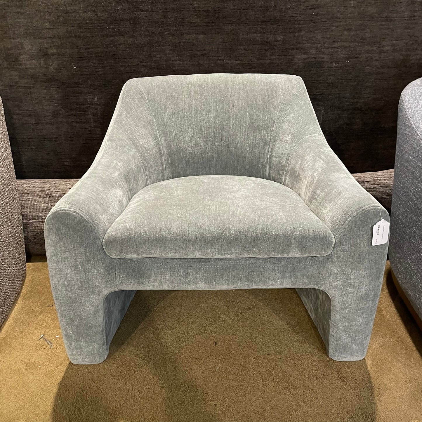 Sapphire Retro Mod Chair