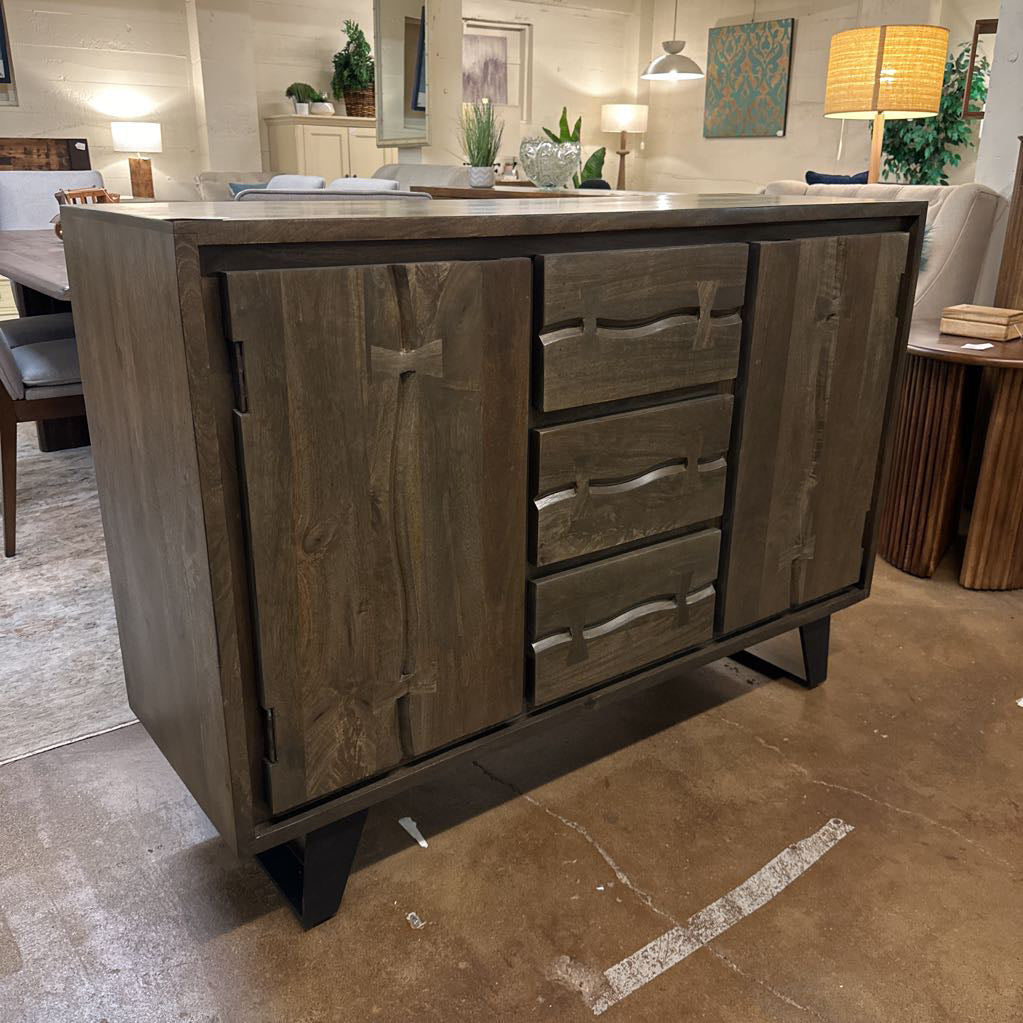 Eberhard Sideboard C SIDEBOARDS