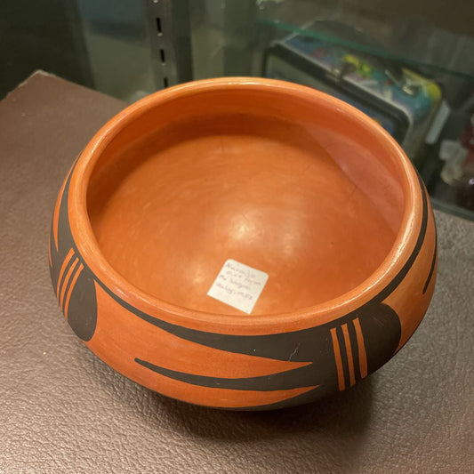 Vintage Round Navajo Pot(presentation date of 1952) SMALLS