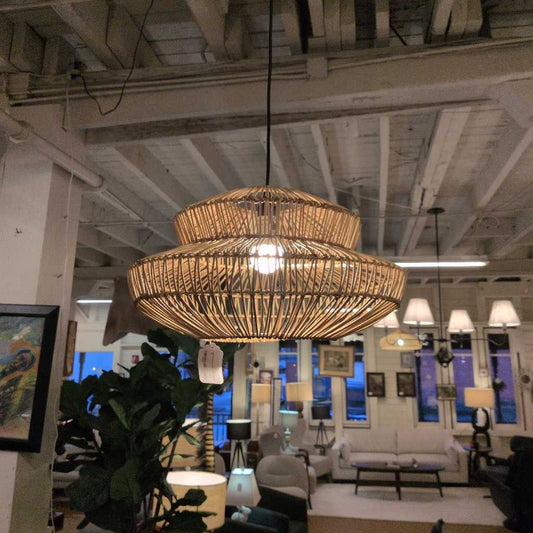 Suru Small Pendant Lamp - Natural LAMPS
