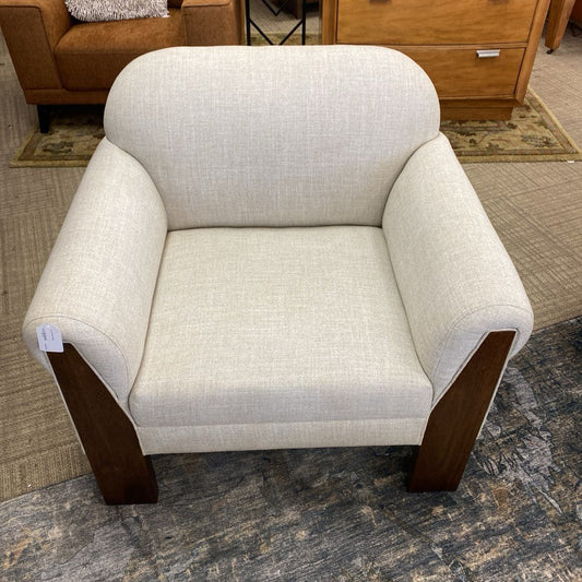 Alliston Chair U ACCENT CHAIRS
