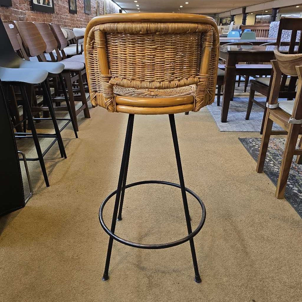 Rotating Wicker Seat Barstool w/ Metal Legs & Seat Cushion