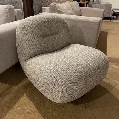 Matapi Olive Moss Accent Chair U ACCENT CHAIRS