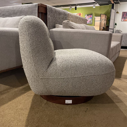 Matapi Olive Moss Accent Chair U ACCENT CHAIRS