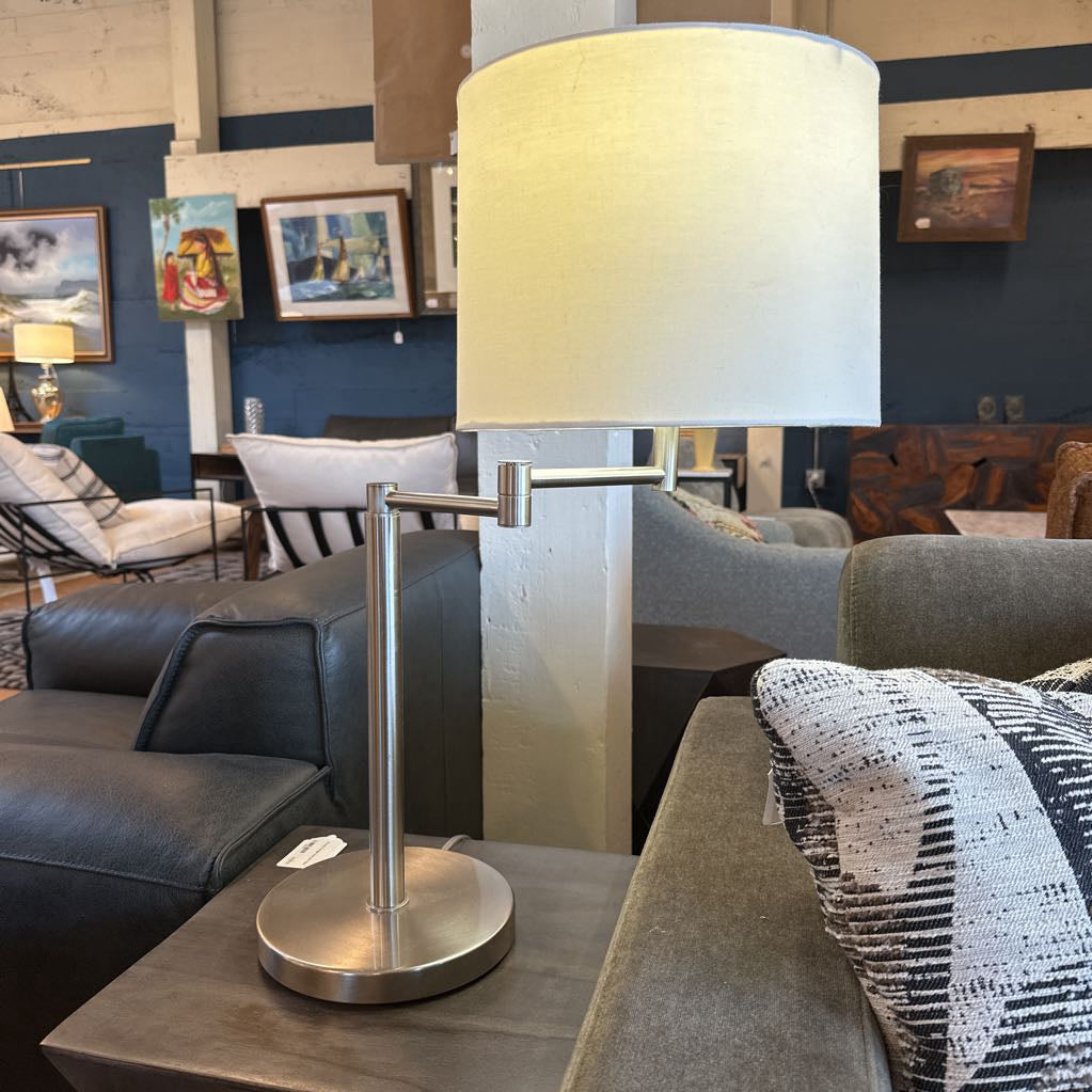 Sleek Modern Lamp w/ Adjustable Shade LAMPS