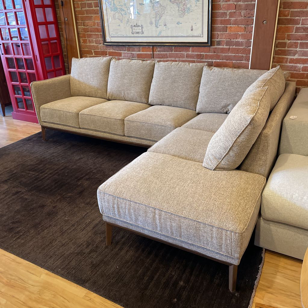 Lithia Flaxen RAF Sectional