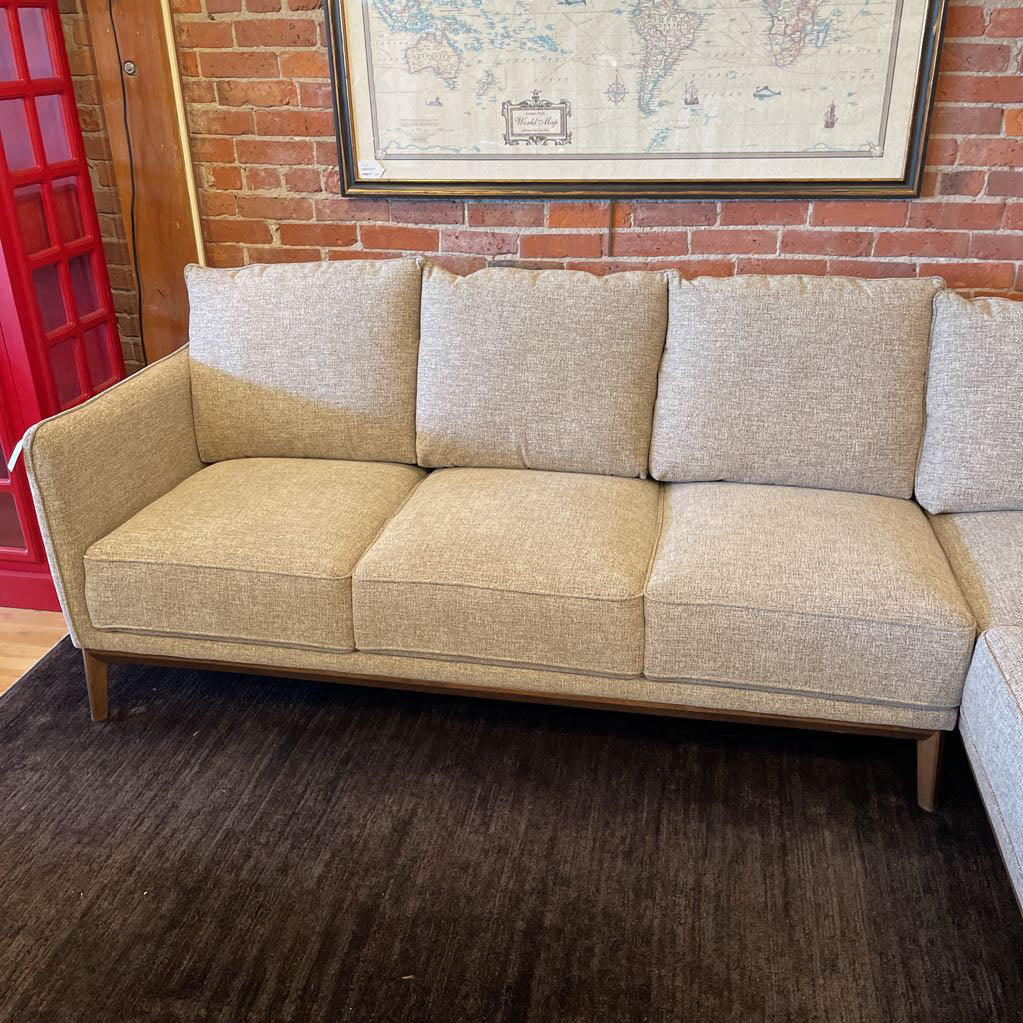 Lithia Flaxen RAF Sectional