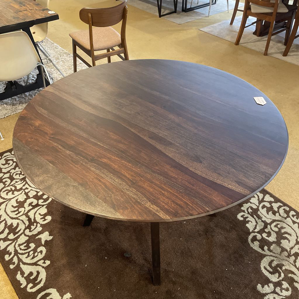 Walnut Wallace Round Dining Table C DINING TABLES