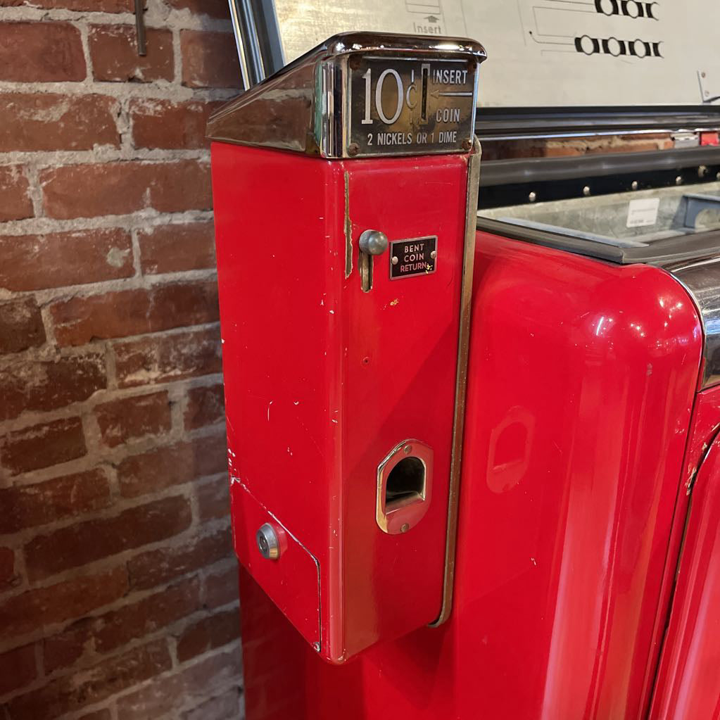 1950's Coke Machine with Bottles UNIQUE FINDS