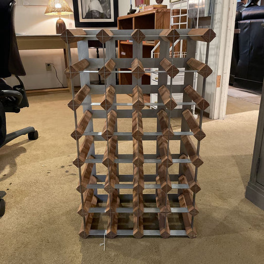 28 Space Wine Bottle Tower