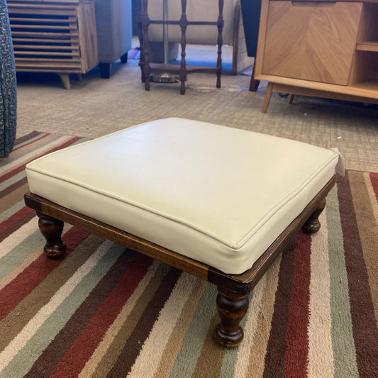 Vintage ETHAN ALLEN White Foot Ottoman