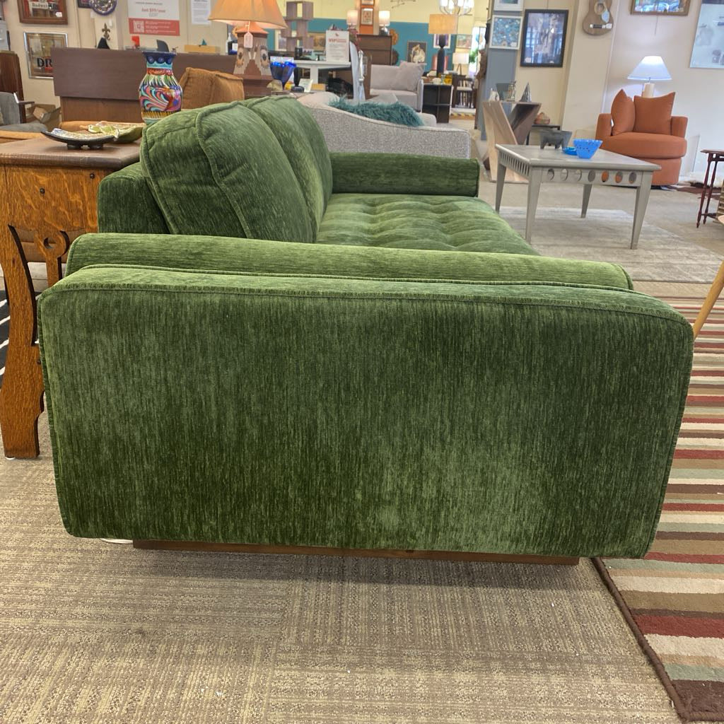 Branson Spinach Sofa U SOFAS