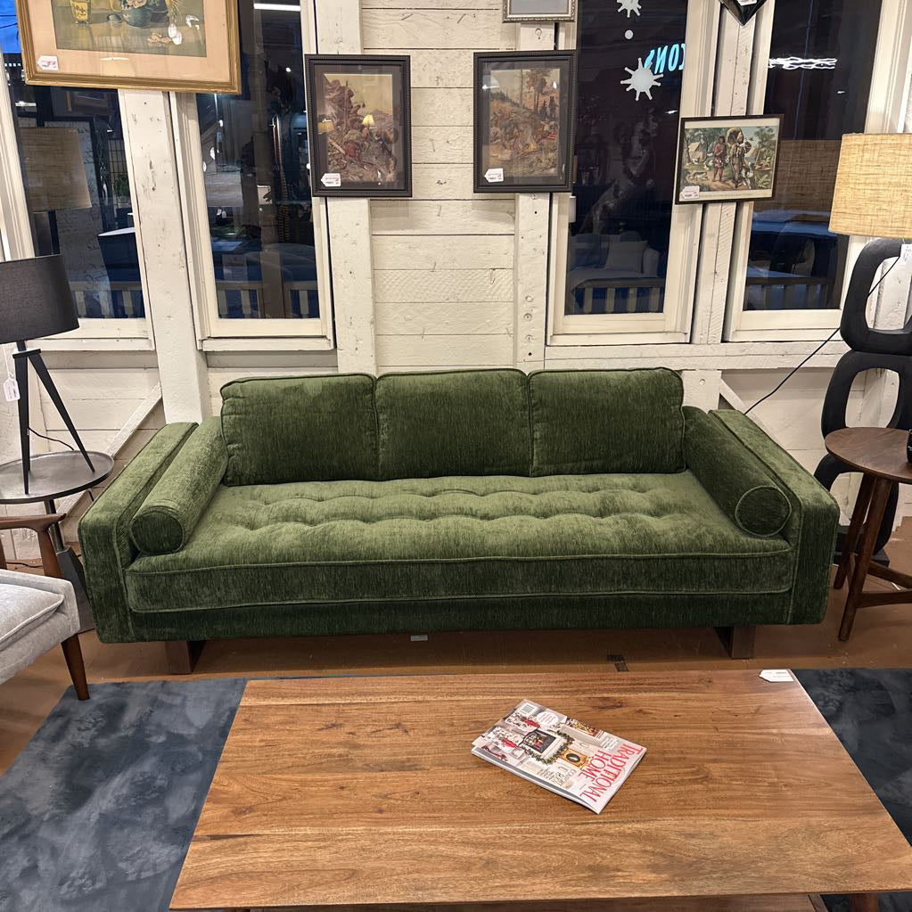 Branson Spinach Sofa U SOFAS