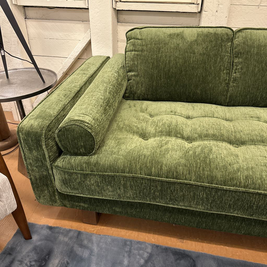 Branson Spinach Sofa U SOFAS