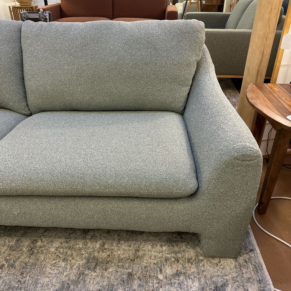 Breda Mineral Sofa U SOFAS