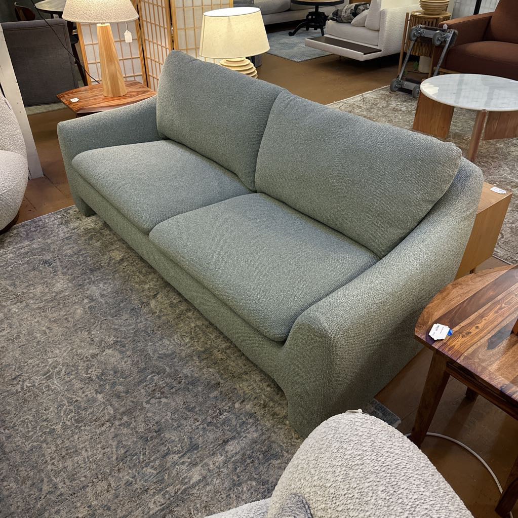 Breda Mineral Sofa U SOFAS