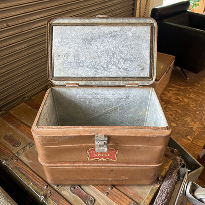 Vintage Little Brown Chest C TRUNKS