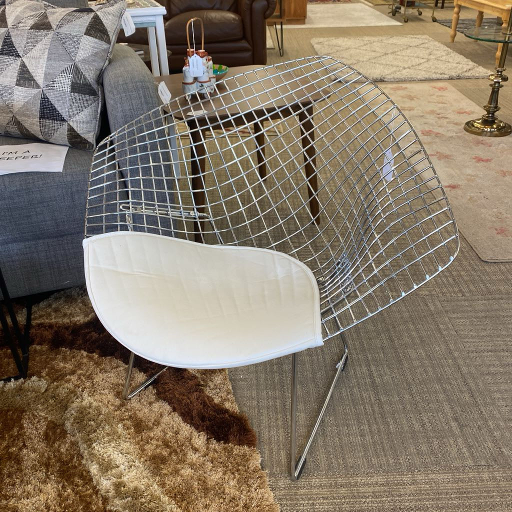 Metal Grid MCM Style Diamond Chair U ACCENT CHAIRS