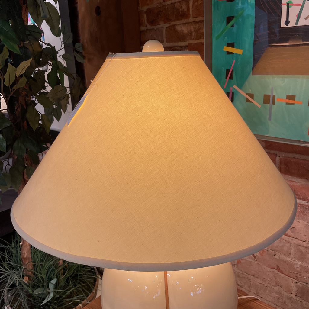 Cream Bulgey Table Lamp