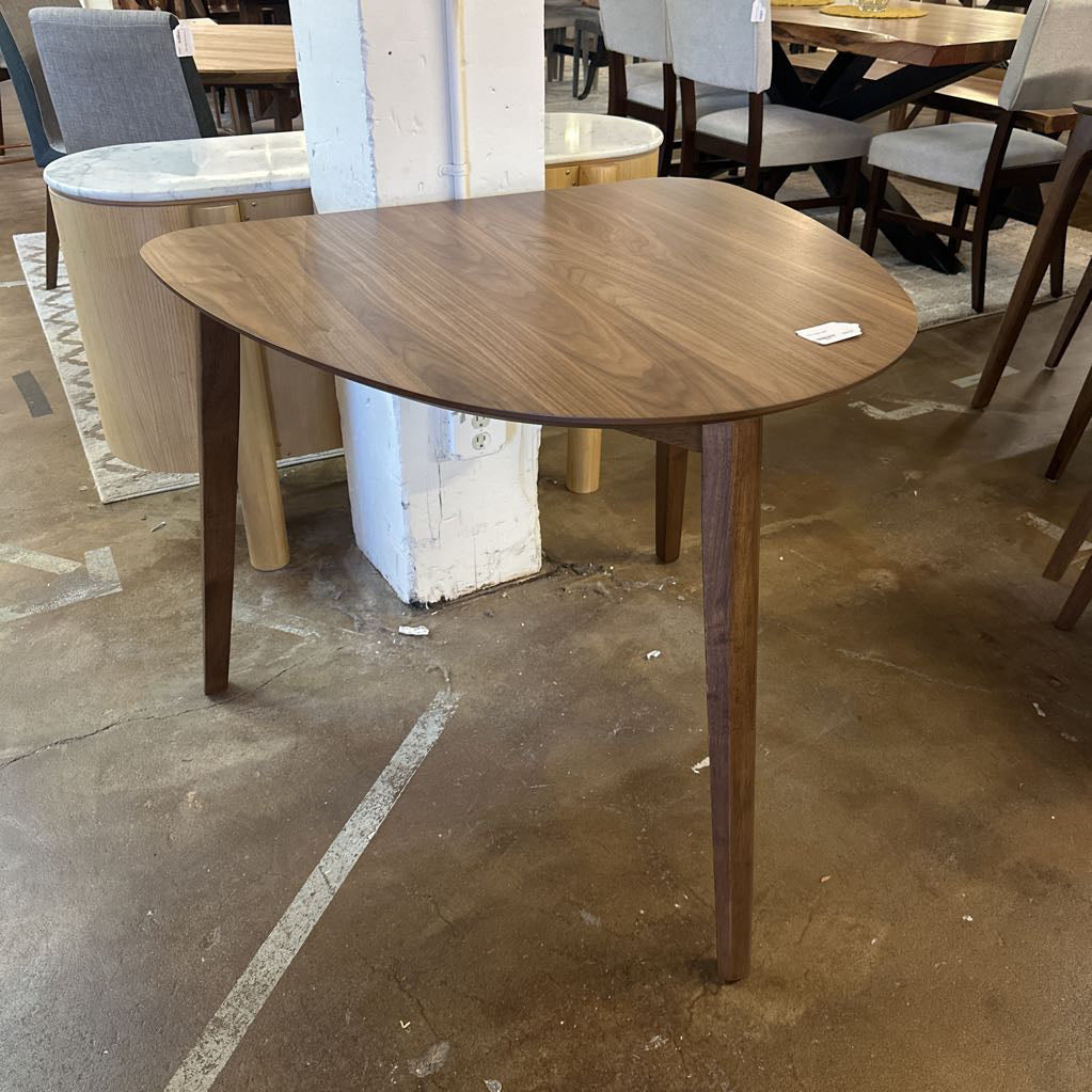 Hoya Corner Table C DINING TABLES
