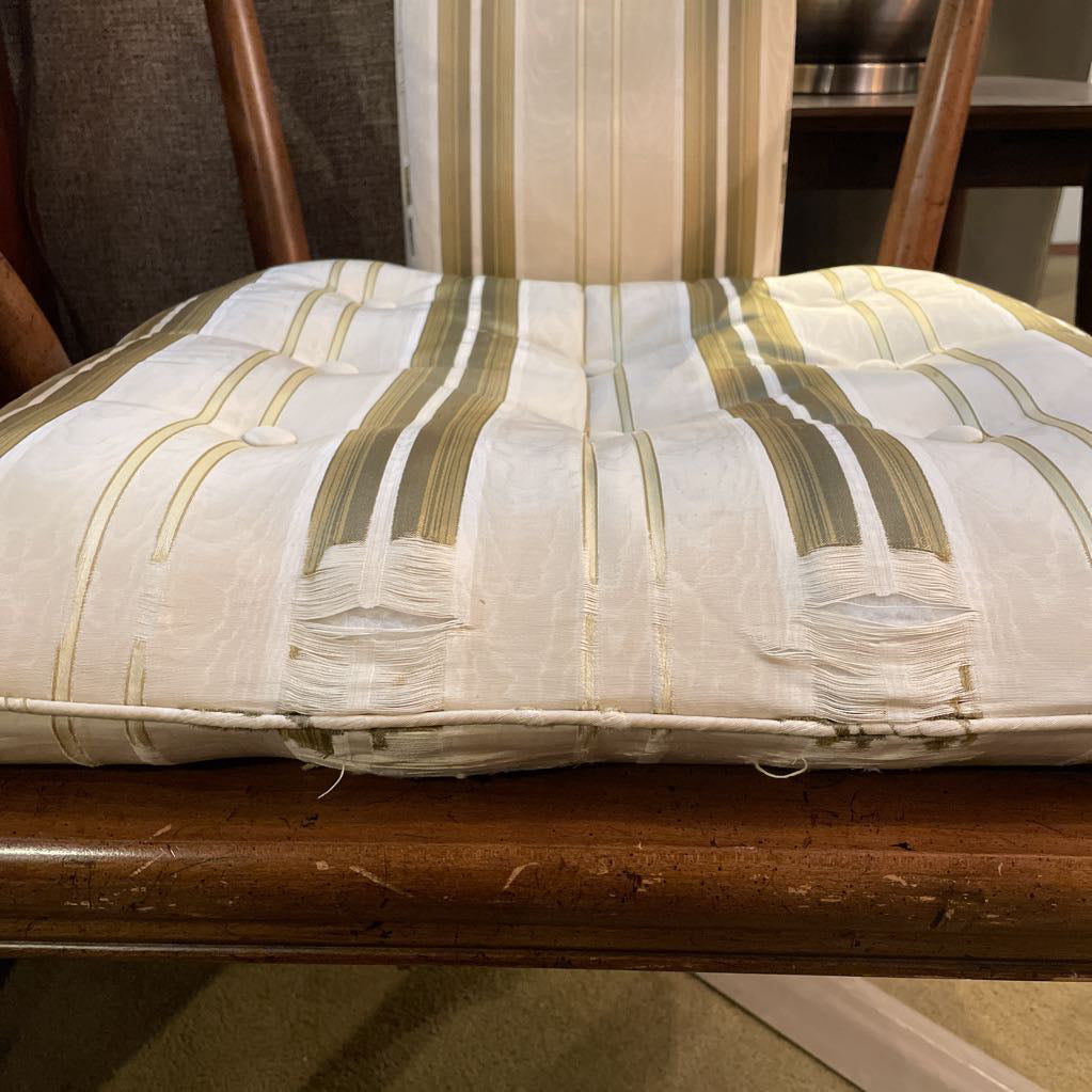 Curved Back MCM Stripe Accent Chair U ACCENT CHAIRS
