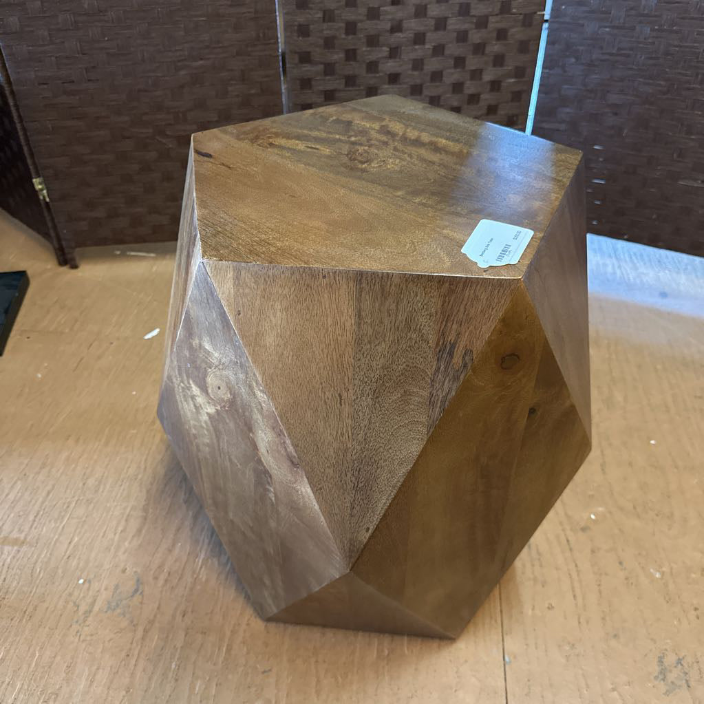 Soelberg Side Table C SIDE TABLES