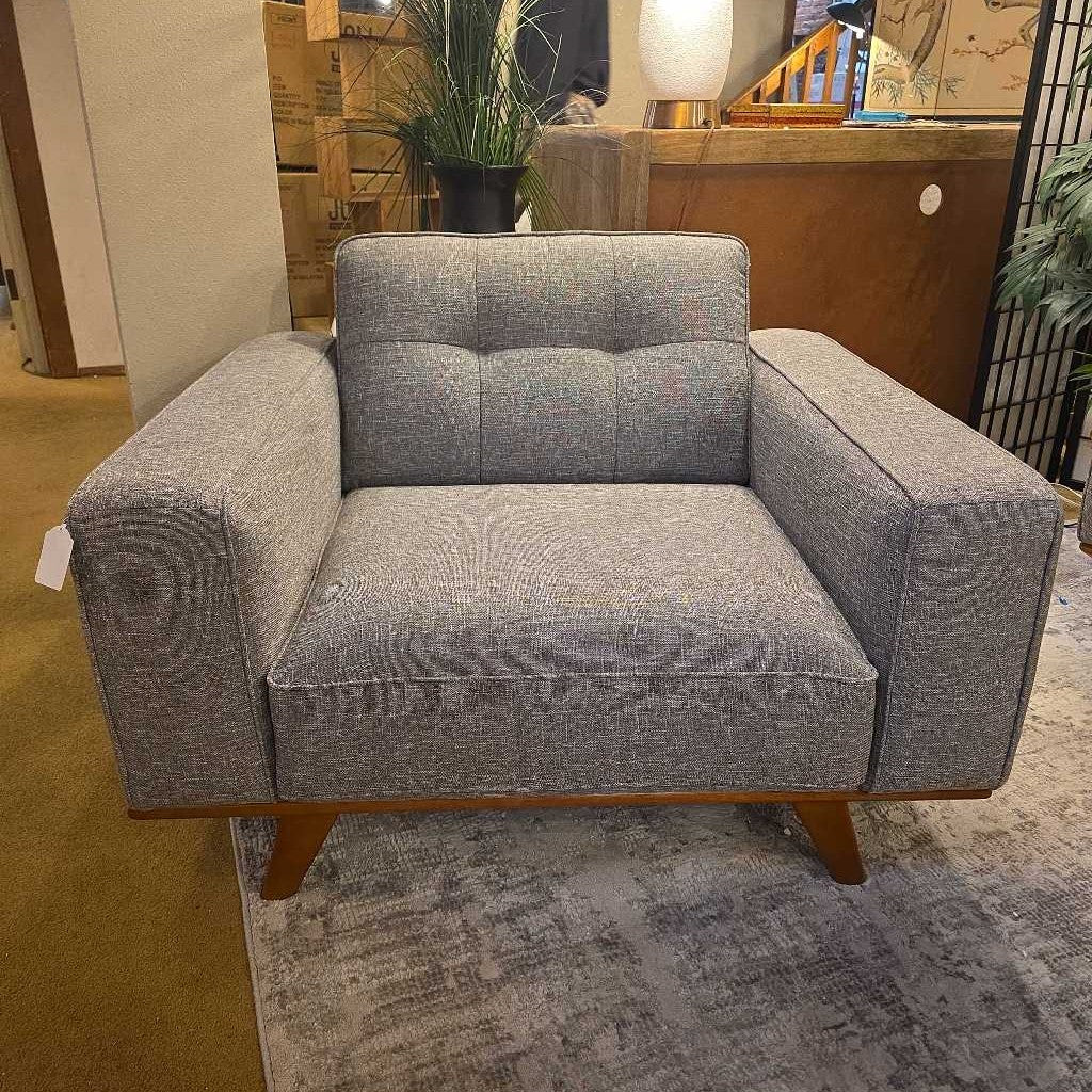 Odense Silver Arm Chair