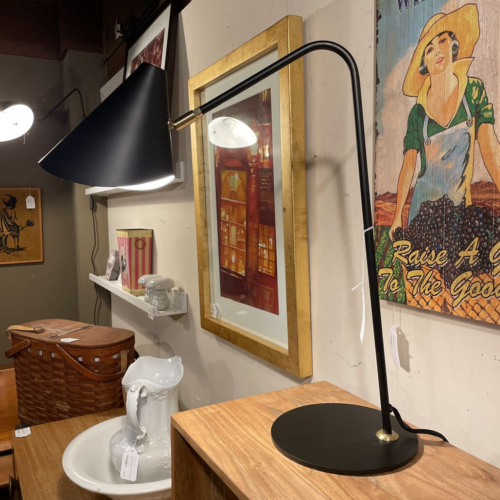 Conical Head Angled Base Black Metal Tample Lamp