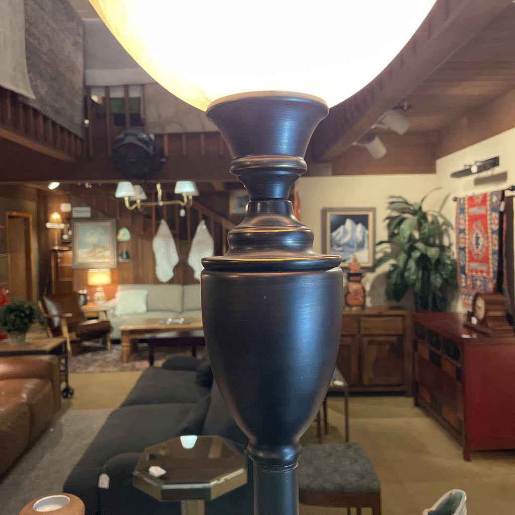 Tall Matte Metal Floor Lamp LAMPS
