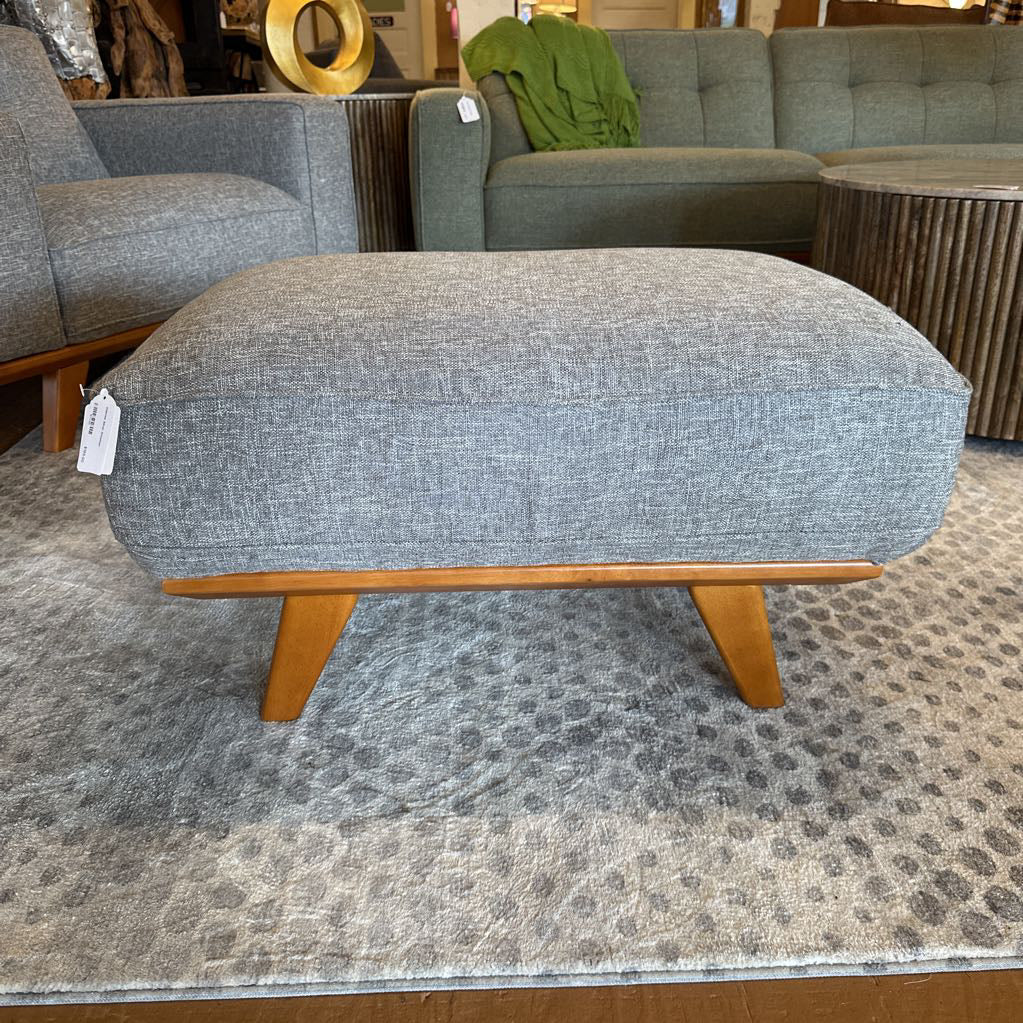 Odense Silver Ottoman