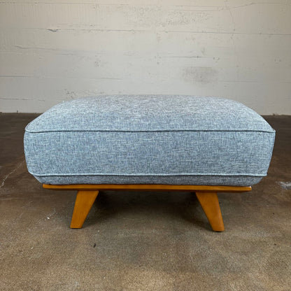 Odense Silver Ottoman