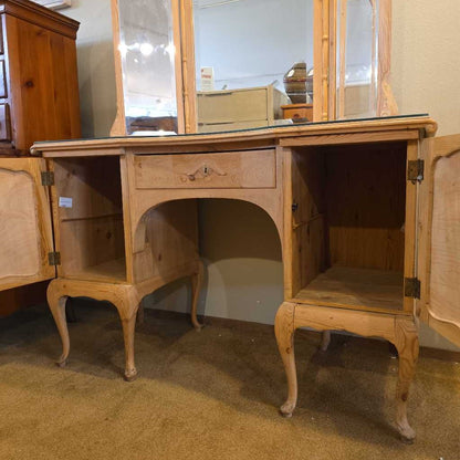 Unpainted Vanity with Beveled Tri Mirror