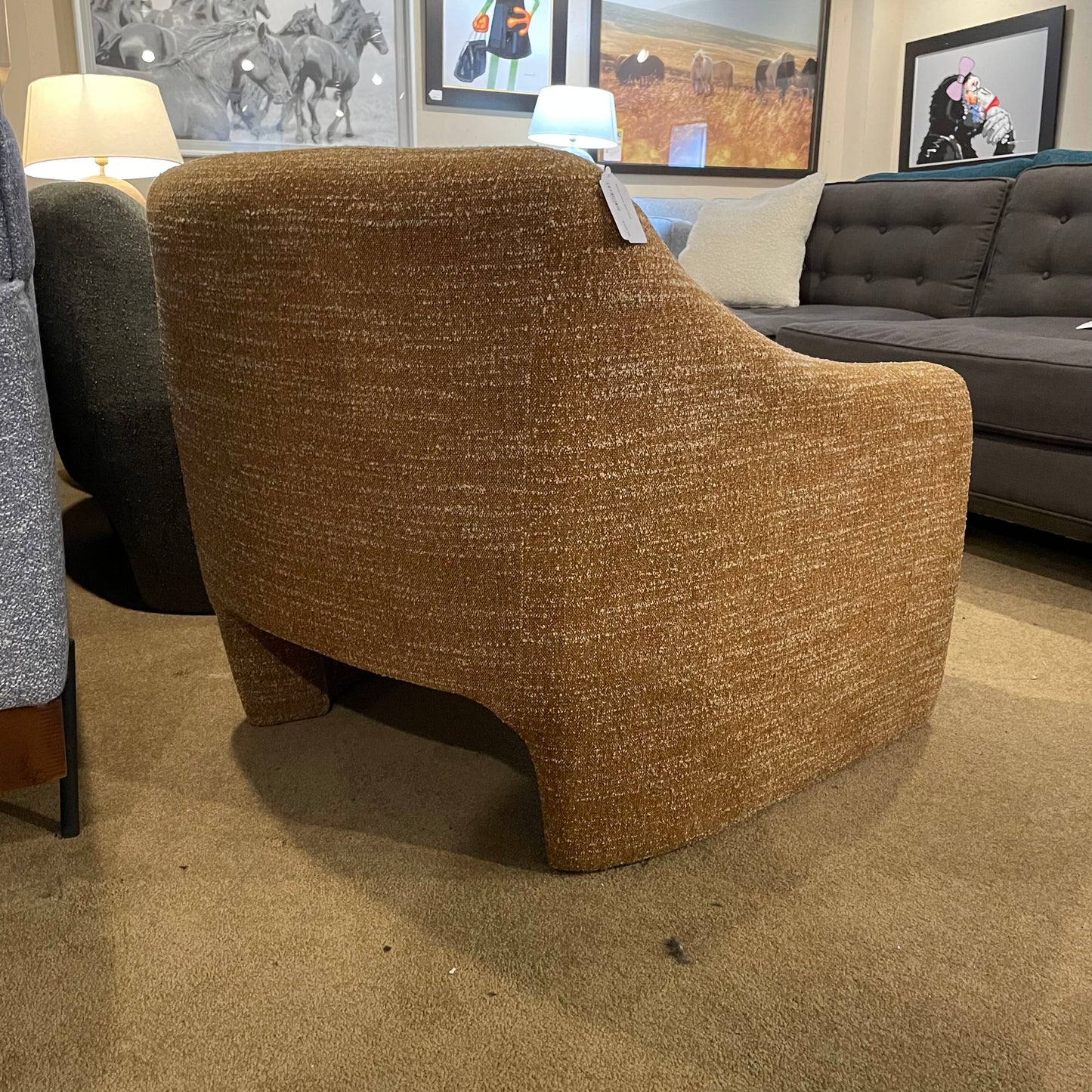 Viedma Retro Fabric Accent Chair