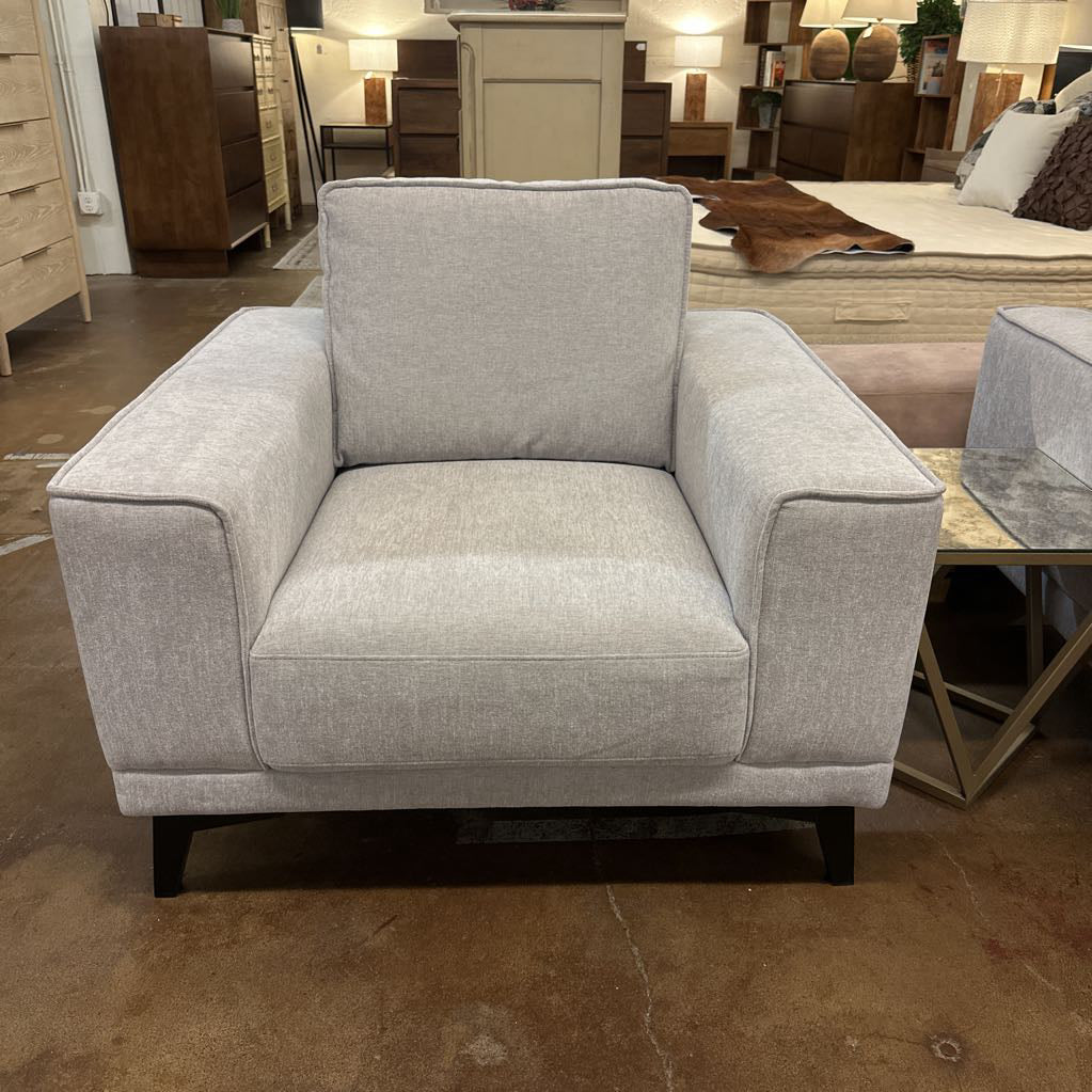 Sterling Mod Chair U ACCENT CHAIRS