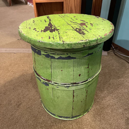 Rustic Green Barrel with Lid
